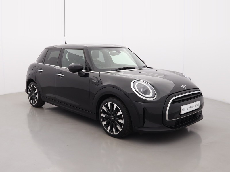 2022 (22) MINI HATCHBACK 1.5 Cooper Exclusive 5dr Auto