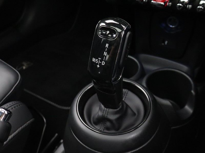 2022 (22) MINI HATCHBACK 1.5 Cooper Exclusive 5dr Auto 5580193