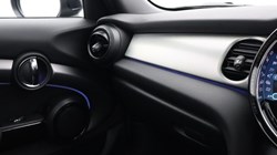 2022 (22) MINI HATCHBACK 1.5 Cooper Exclusive 5dr Auto 5580209