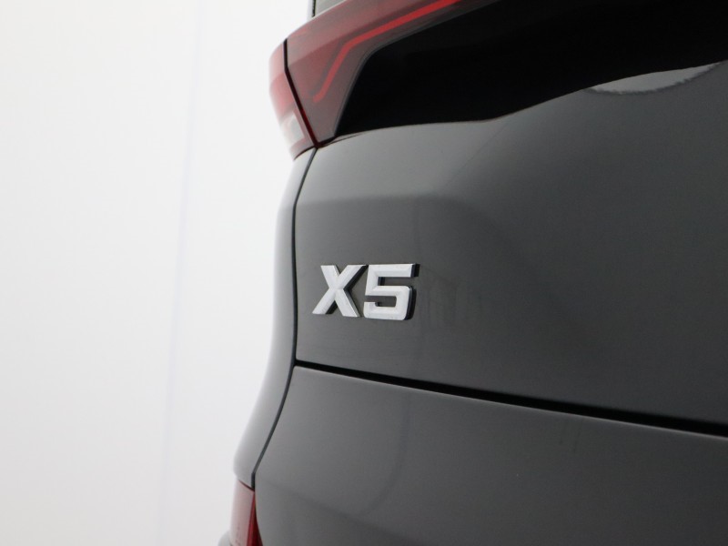 2019 (69) BMW X5 xDrive30d M Sport 5dr Auto 5620197