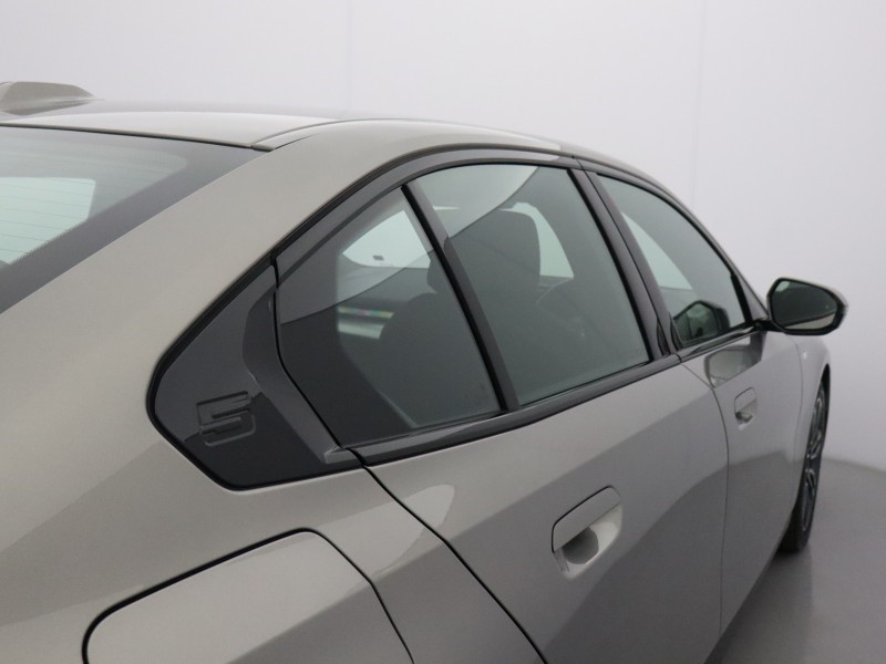 2024 (24) BMW I5 250kW eDrive40 M Sport 84kWh 4dr Auto 5566496