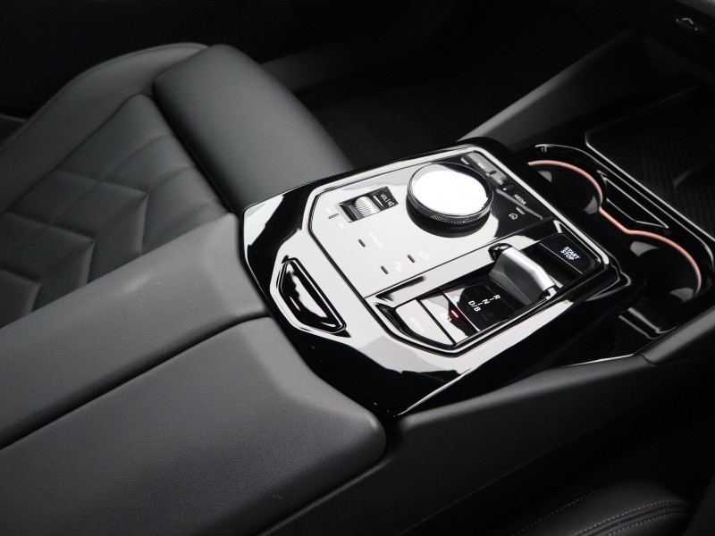 2024 (24) BMW I5 250kW eDrive40 M Sport 84kWh 4dr Auto 5566537