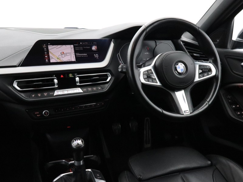 2021 (21) BMW 1 SERIES 118i M Sport 5dr 5601110