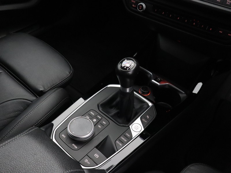 2021 (21) BMW 1 SERIES 118i M Sport 5dr 5601081
