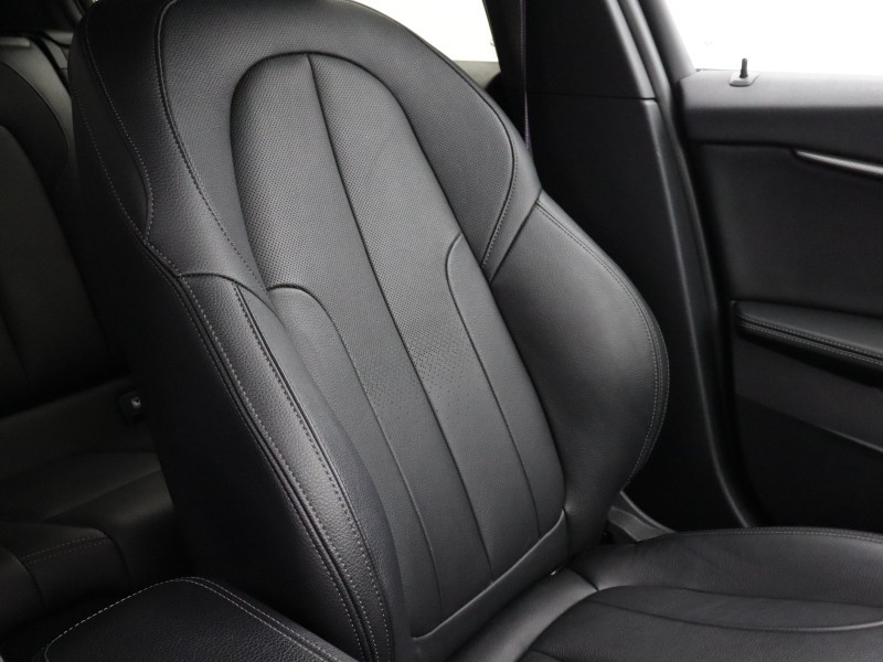 2021 (21) BMW 1 SERIES 118i M Sport 5dr 5601086