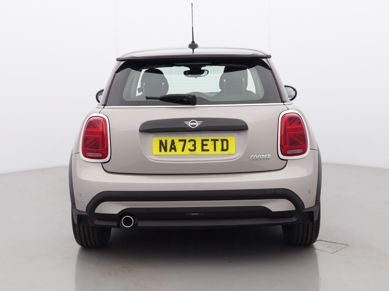 2023 (73) MINI HATCHBACK 1.5 Cooper Classic 3dr Auto 5574873
