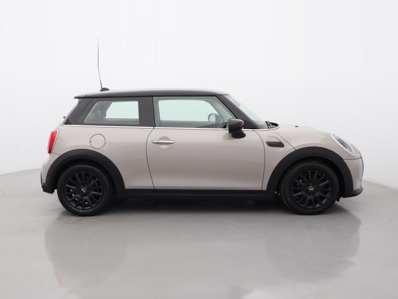 2023 (73) MINI HATCHBACK 1.5 Cooper Classic 3dr Auto 5574875