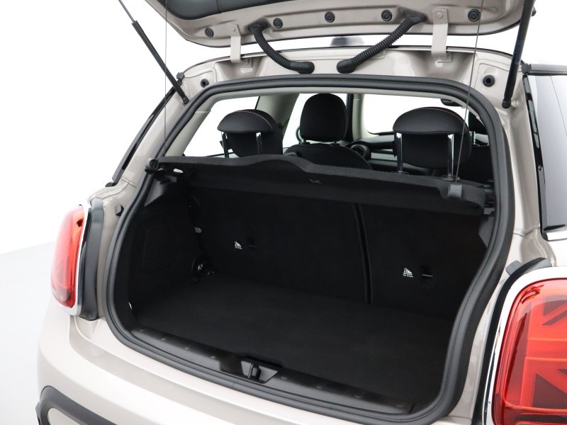 2023 (73) MINI HATCHBACK 1.5 Cooper Classic 3dr Auto 5574922