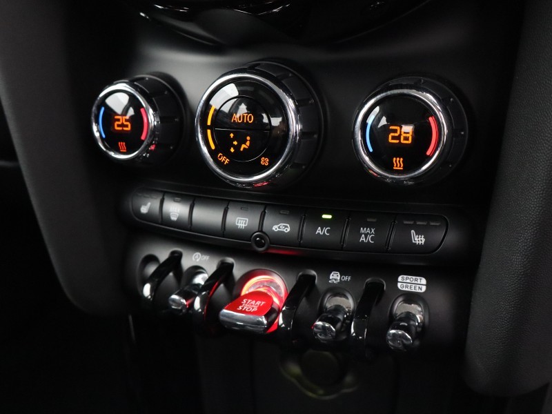 2023 (73) MINI HATCHBACK 1.5 Cooper Classic 3dr Auto 5574895
