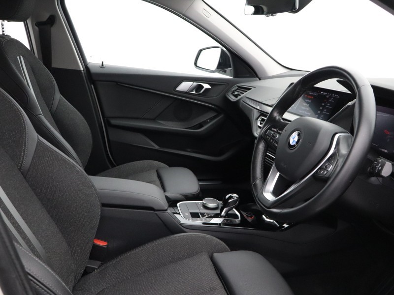 2021 (71) BMW 1 SERIES 118i [136] Sport 5dr Step Auto 5615215