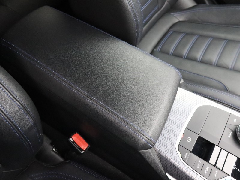 2023 (23) BMW I4 400kW M50 83.9kWh 5dr Auto 5603994
