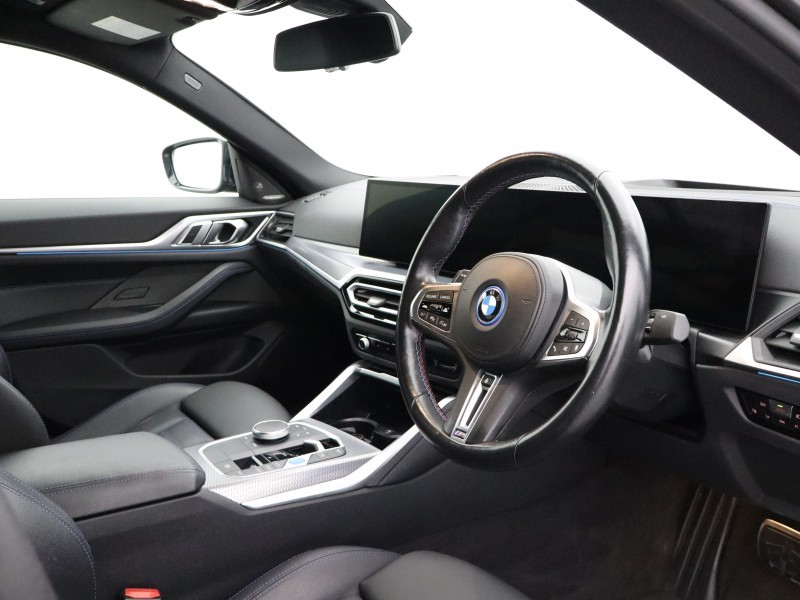 2023 (23) BMW I4 400kW M50 83.9kWh 5dr Auto 5603981
