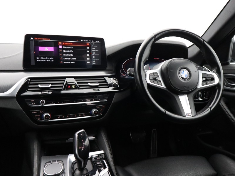 2023 (73) BMW 5 SERIES 520d MHT M Sport 5dr Step Auto 5616938
