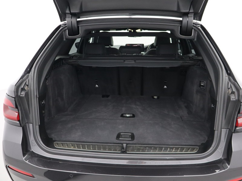 2023 (73) BMW 5 SERIES 520d MHT M Sport 5dr Step Auto 5616890