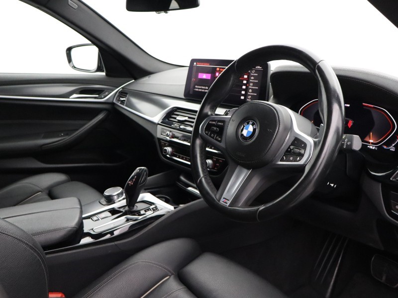 2023 (73) BMW 5 SERIES 520d MHT M Sport 5dr Step Auto 5616898