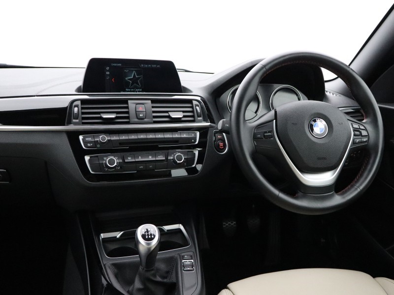 2020 (70) BMW 2 SERIES 218i Sport 2dr [Nav] 5602806
