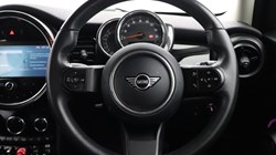 2022 (72) MINI HATCHBACK 1.5 Cooper Classic 5dr Auto 5657339