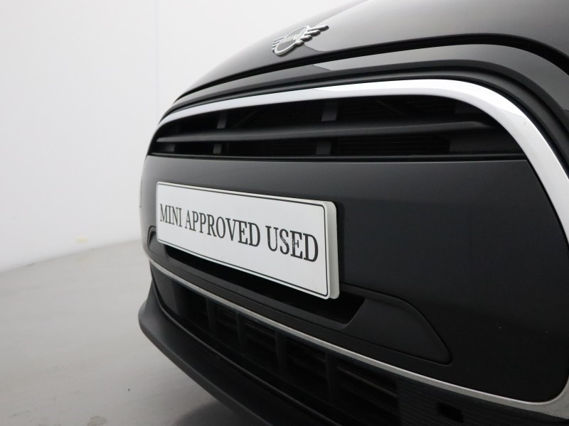 2022 (72) MINI HATCHBACK 1.5 Cooper Classic 5dr Auto 5657348