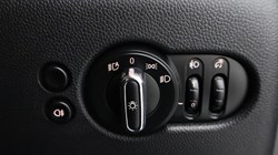 2022 (72) MINI HATCHBACK 1.5 Cooper Classic 5dr Auto 5657334