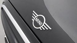 2022 (72) MINI HATCHBACK 1.5 Cooper Classic 5dr Auto 5657346