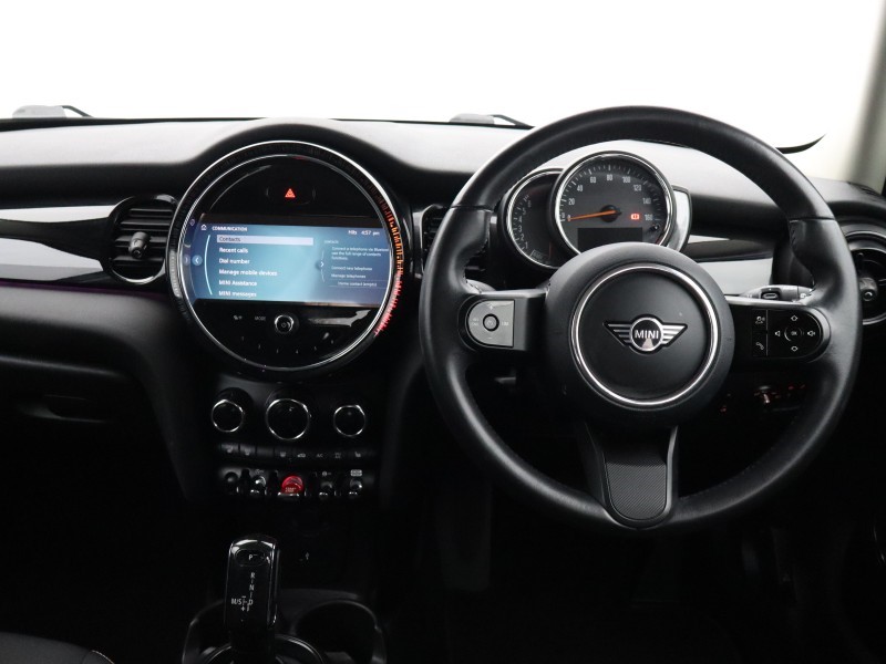 2022 (72) MINI HATCHBACK 1.5 Cooper Classic 5dr Auto 5657338