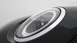 2022 (72) MINI HATCHBACK 1.5 Cooper Classic 5dr Auto 5657345
