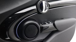 2022 (72) MINI HATCHBACK 1.5 Cooper Classic 5dr Auto 5657314