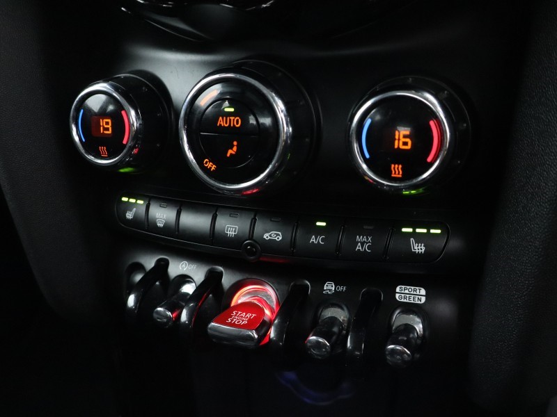 2022 (72) MINI HATCHBACK 1.5 Cooper Classic 5dr Auto 5657322