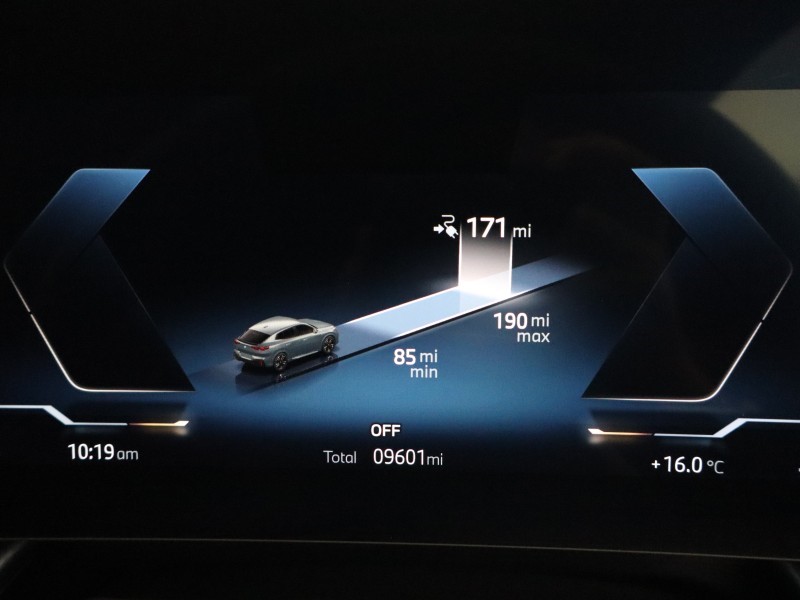 2024 (24) BMW iX2 150kW eDrive20 M Sport 65kWh 5dr Auto 5601989