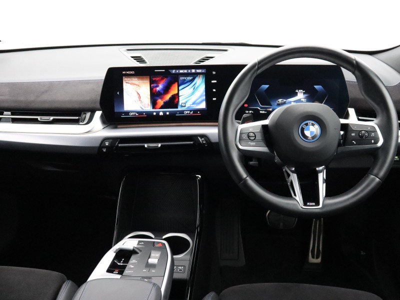 2024 (24) BMW iX2 150kW eDrive20 M Sport 65kWh 5dr Auto 5602000