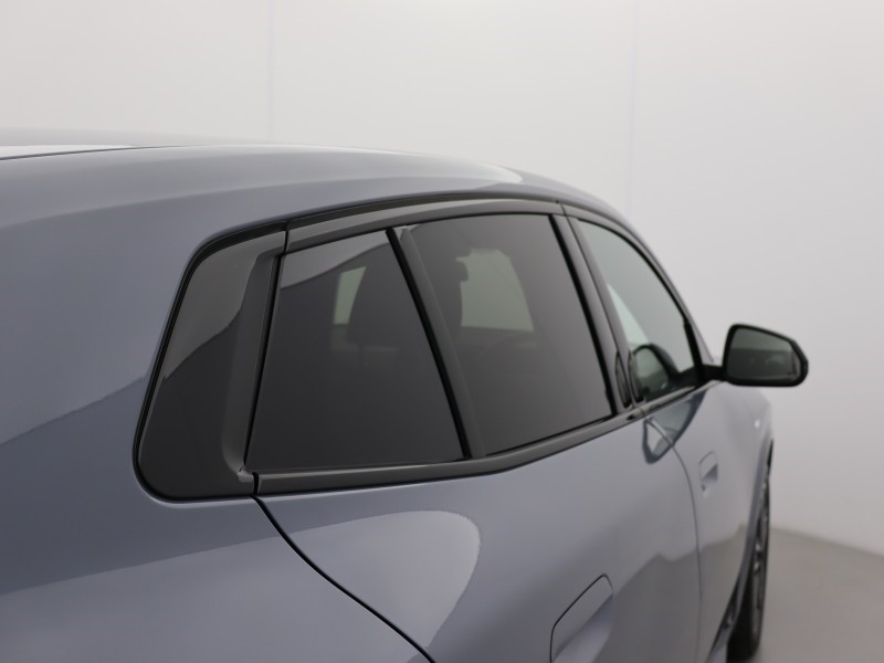 2024 (24) BMW iX2 150kW eDrive20 M Sport 65kWh 5dr Auto 5601967