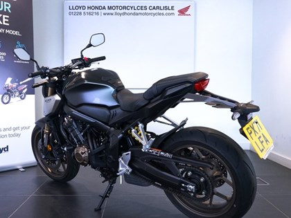 2021 (71) Honda CB650R