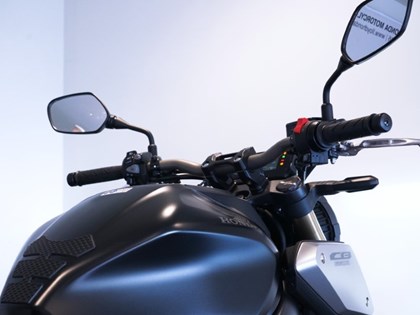 2021 (71) Honda CB650R