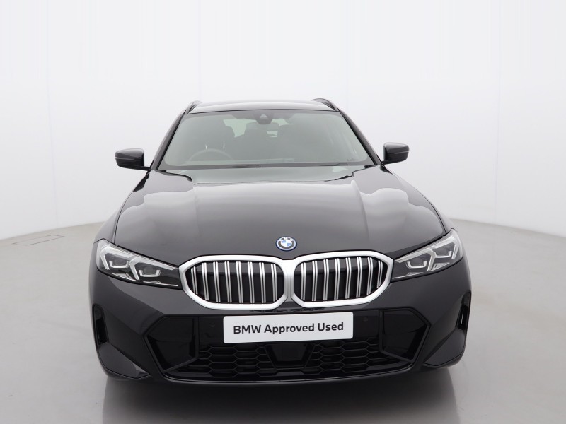 2026 (26) BMW 3 SERIES 330e 22.3 kWh M Sport 5dr Step Auto 5746038