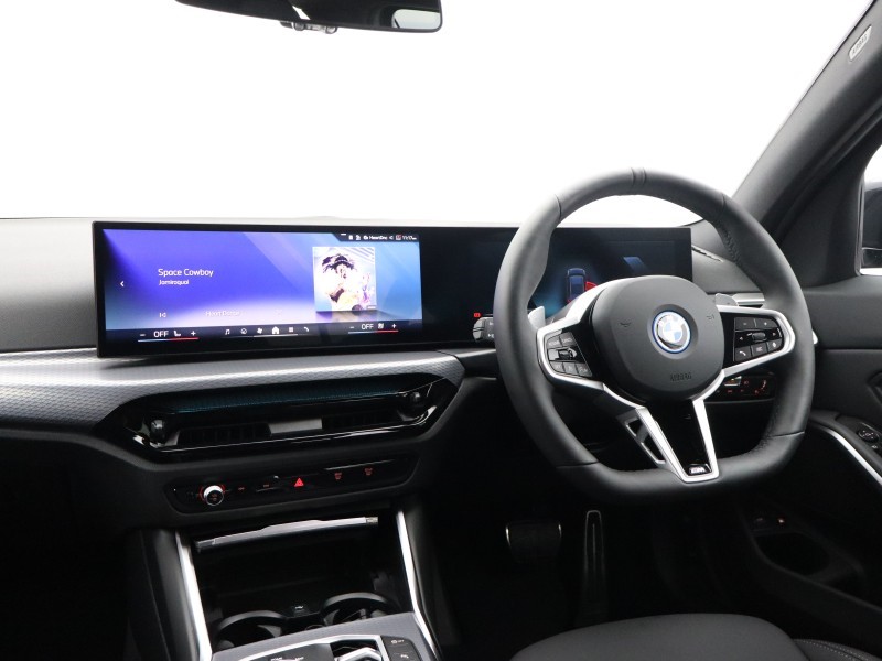 2026 (26) BMW 3 SERIES 330e 22.3 kWh M Sport 5dr Step Auto 5746072
