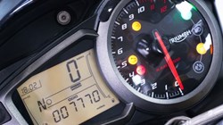 2016 (16) Triumph Speed Triple 1050 R 2989301