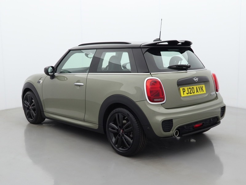 2020 (20) MINI HATCHBACK 1.5 Cooper Sport II 3dr 5608376
