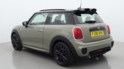 2020 (20) MINI HATCHBACK 1.5 Cooper Sport II 3dr 5608376