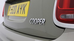 2020 (20) MINI HATCHBACK 1.5 Cooper Sport II 3dr 5608382