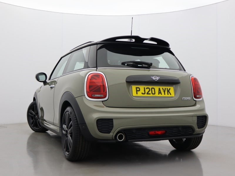2020 (20) MINI HATCHBACK 1.5 Cooper Sport II 3dr 5608438