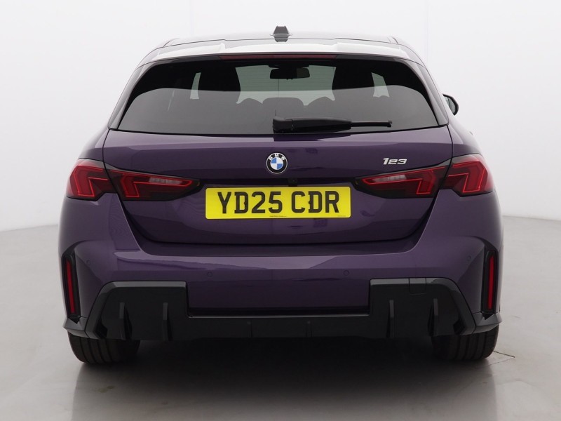 2025 (25) BMW 1 SERIES 123 xDrive M Sport 5dr Step Auto 5587490