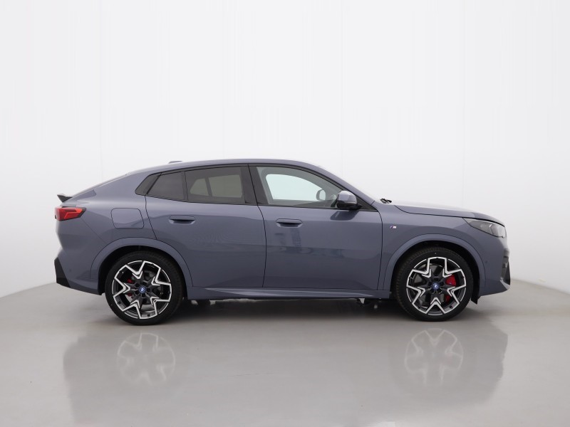 2025 (25) BMW iX2 230kW xDrive30 M Sport 65kWh 5dr Auto 5605362