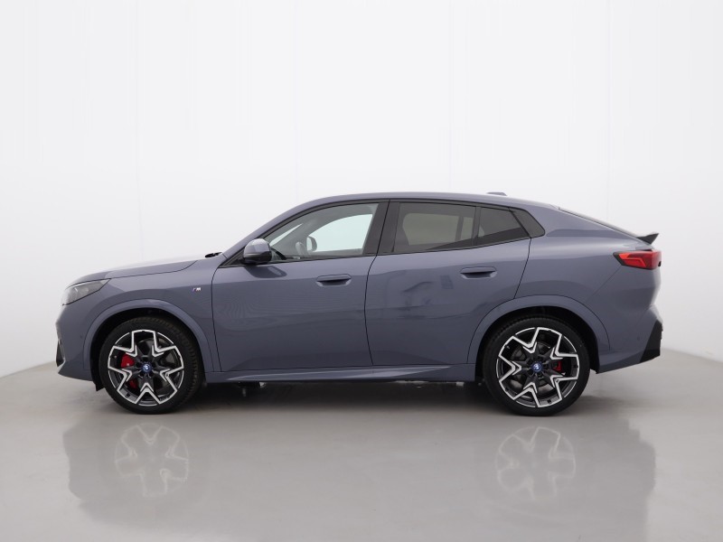 2025 (25) BMW iX2 230kW xDrive30 M Sport 65kWh 5dr Auto 5605358