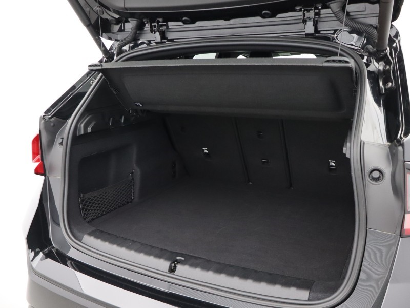 2025 (25) BMW iX1 150kW eDrive20 M Sport 65kWh 5dr Auto 5602391