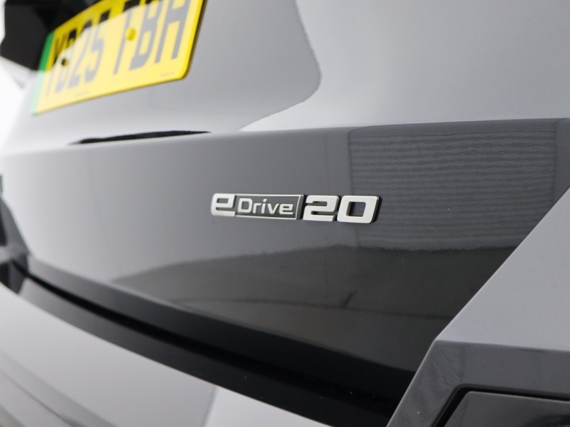 2025 (25) BMW iX1 150kW eDrive20 M Sport 65kWh 5dr Auto 5602386