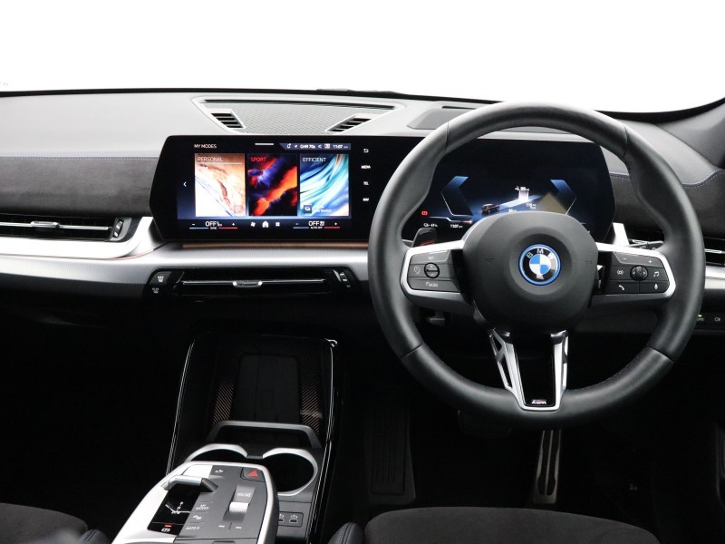 2025 (25) BMW iX1 150kW eDrive20 M Sport 65kWh 5dr Auto 5602432