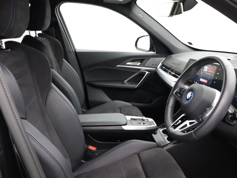 2025 (25) BMW iX1 150kW eDrive20 M Sport 65kWh 5dr Auto 5602402