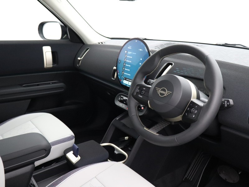 2026 (75) MINI COUNTRYMAN 1.5 C Classic 5dr Auto 5606601