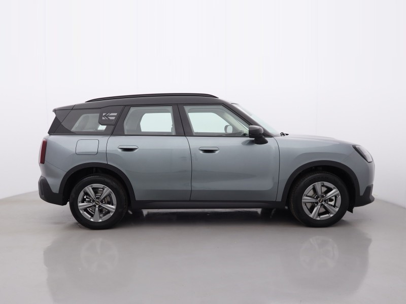 2026 (75) MINI COUNTRYMAN 1.5 C Classic 5dr Auto 5606583