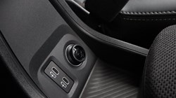 2025 (75) MINI COOPER 1.5 C Sport 3dr Auto 5611080